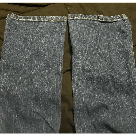 Aeropostale Chelsea Bootcut Jeans - Picture 6 of 6